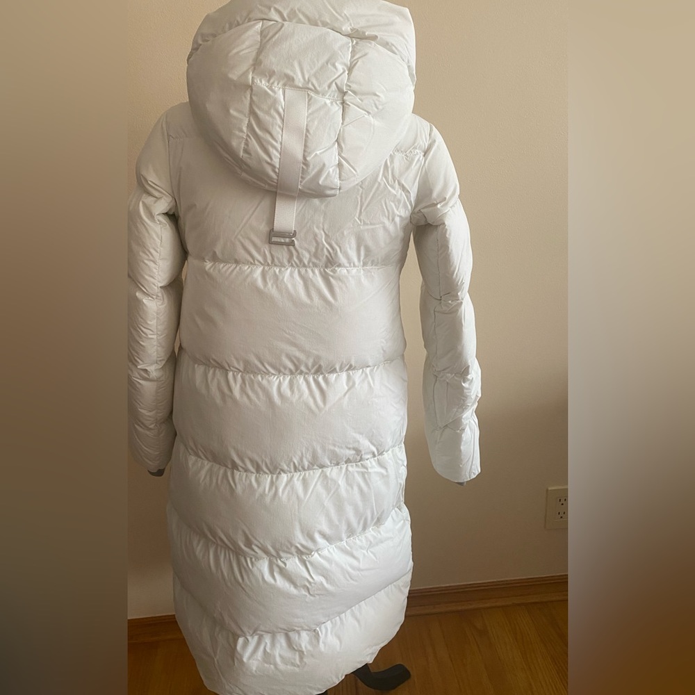 NWT Canada Goose Byward Hooded Down Parka/COAT/jacket limited edition Sz S/6-8 - Picture 11 of 16